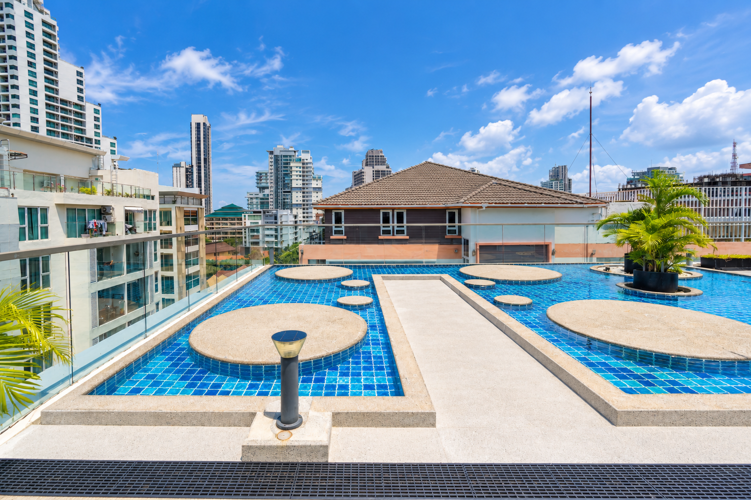 ทัศนียภาพและบรรยากาศโครงการ C-View Residence