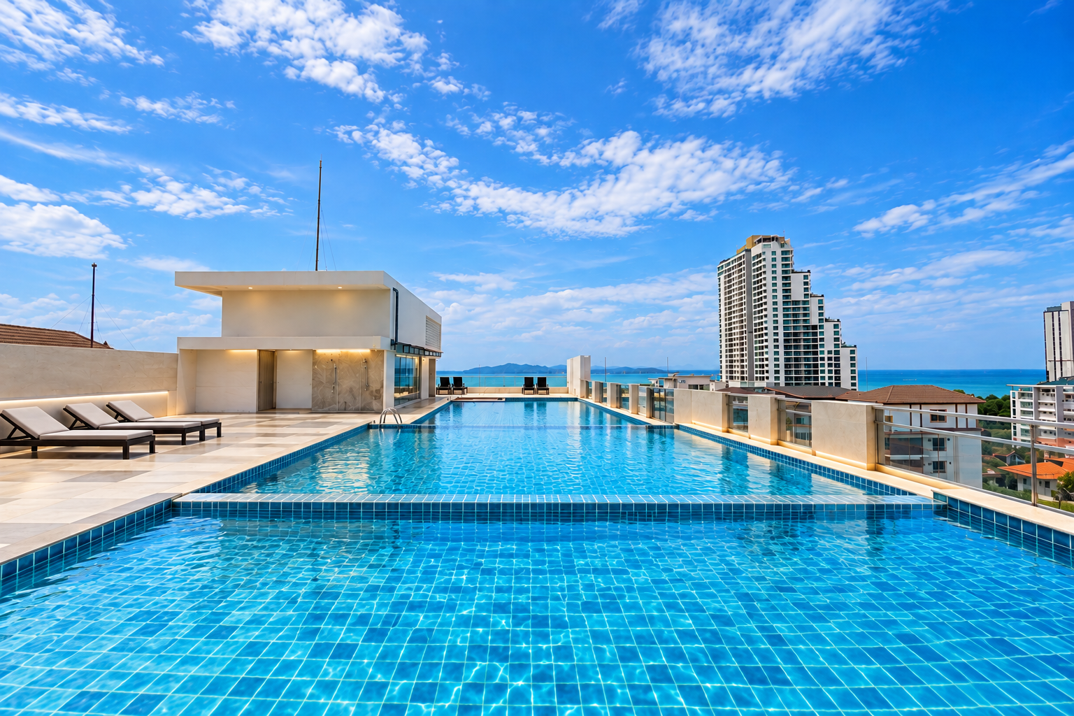 ซี-วิว เรสซิเดนซ์ (C-View Residence Pratumnak)